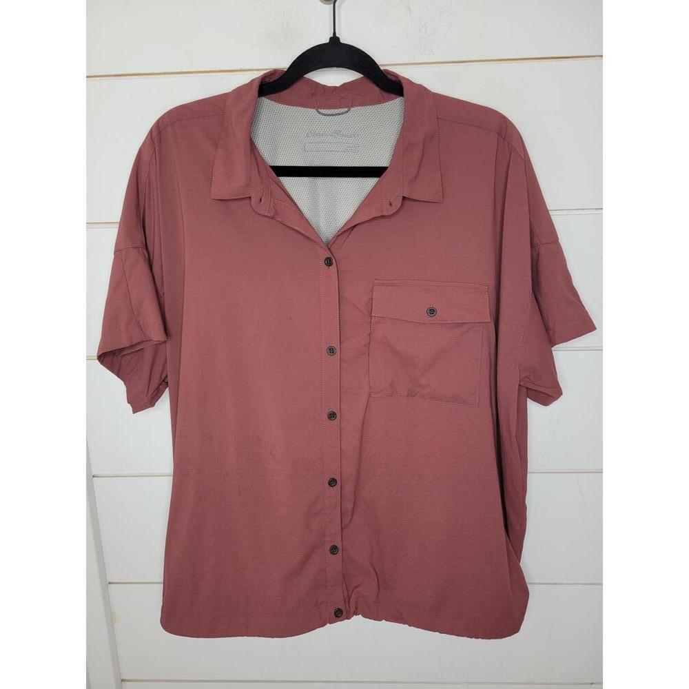 Eddie Bauer XL rust red vented button down shirt. Fishing. Outdoors.